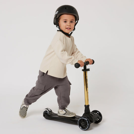 I-GLIDE 3-Wheel Kids Scooter - Limited Edition Black/GoldChrome
