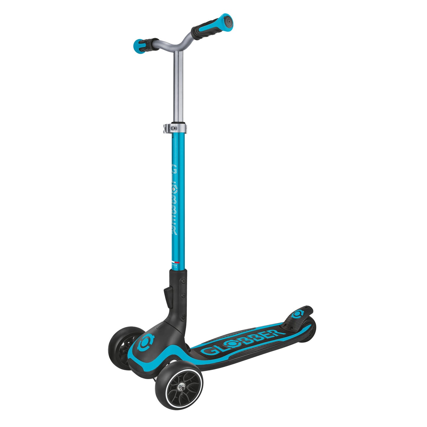 Globber ULTIMUM 3 wheel scooter
