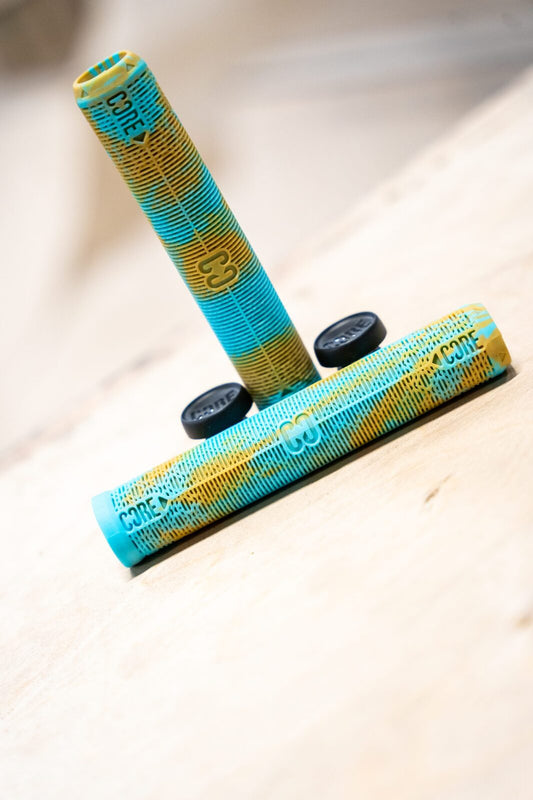 Core Skinny Boy Handlebar Soft Grips 170mm - Beach (Teal/Gum)