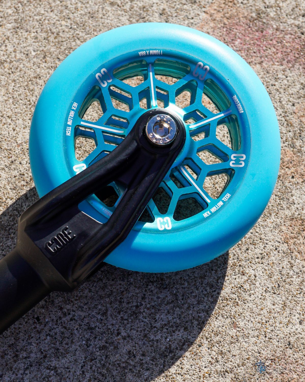 Core HEX HOLLOW Stunt Scooter Wheel 110mm - Mint/Blue (Single Wheel)