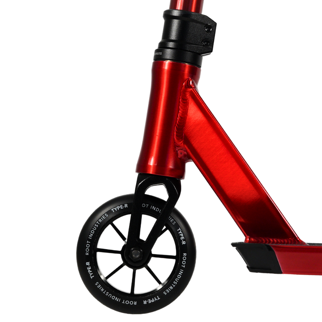 Root Industries Type R Pro Complete - Red - front wheel detail